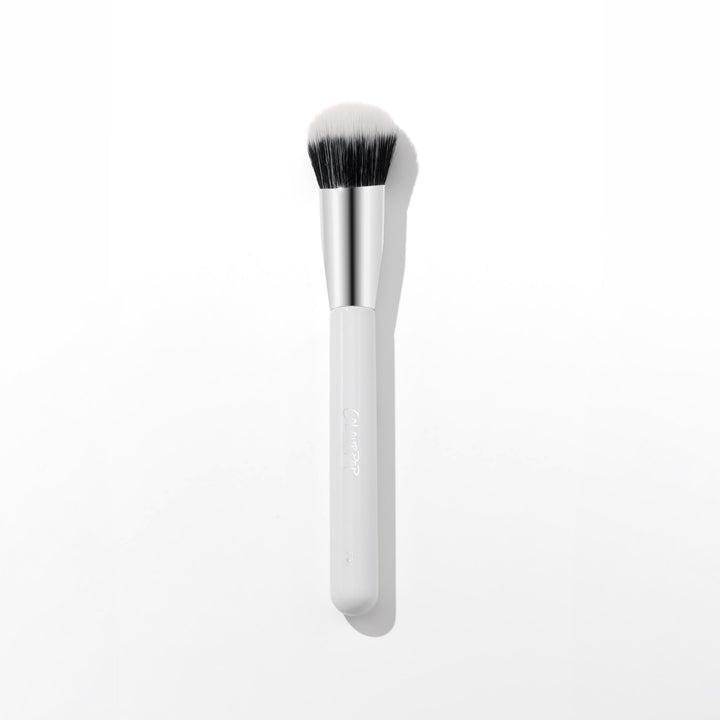 Angled Blending Face Brush - Daily Glow